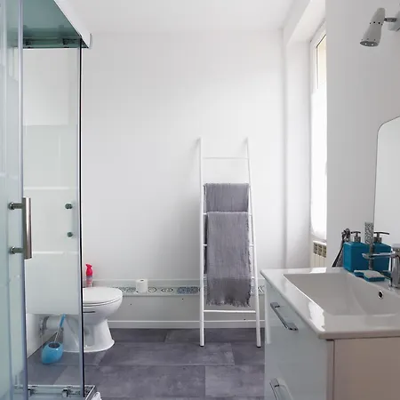 Les Ormeaux Oda ve Kahvaltı 3*