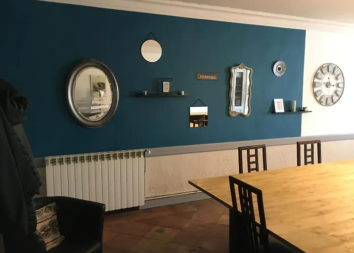 Les Ormeaux Couette-café