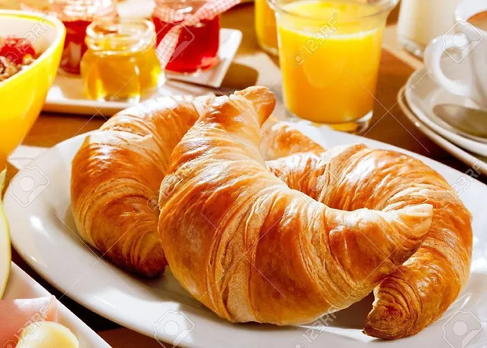 Les Ormeaux Couette-café 3*